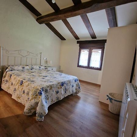Apartamento Ism.Alb. Infiesto Kültér fotó